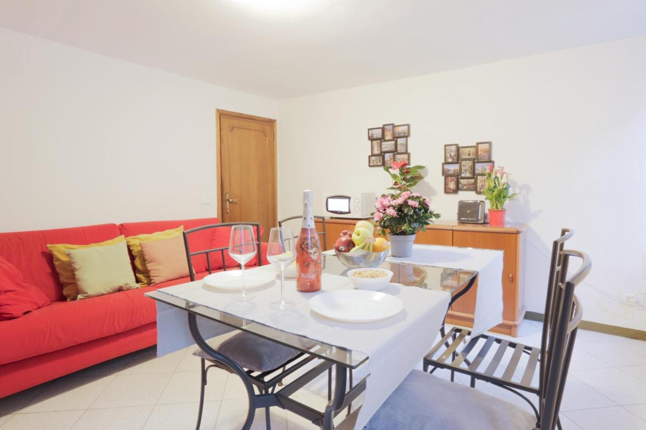 Santa Croce Guest House Venice Exterior photo