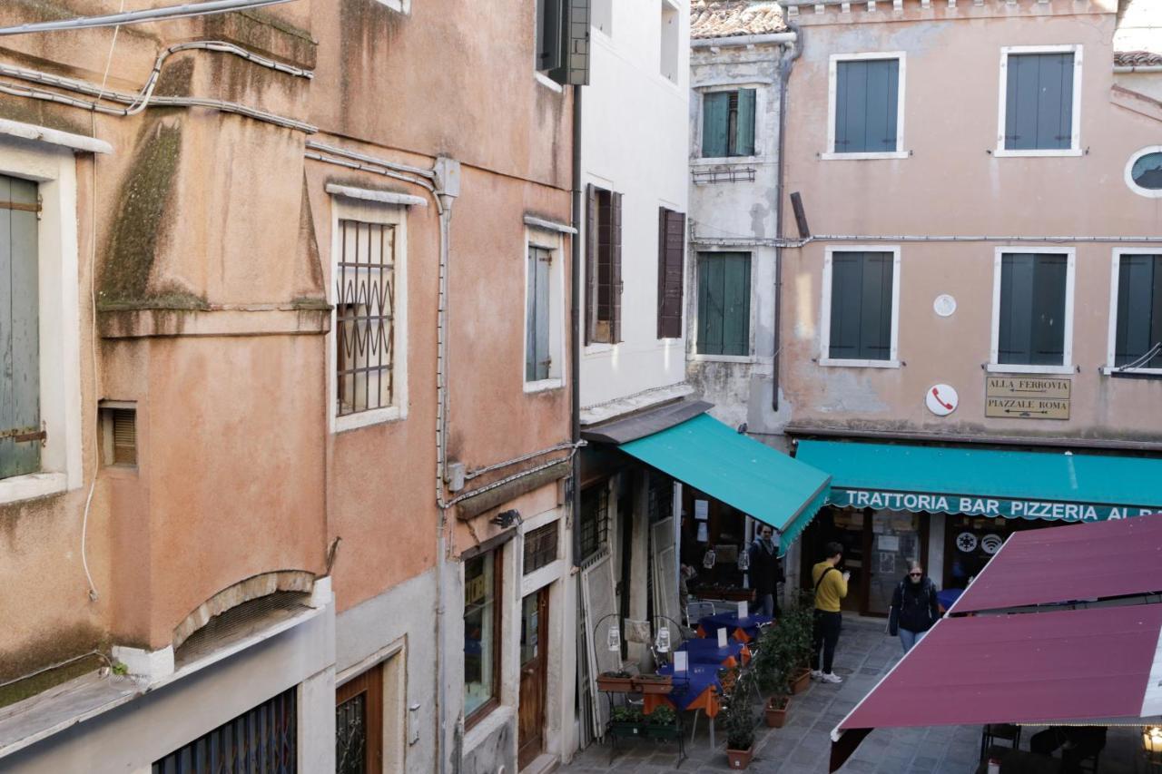 Santa Croce Guest House Venice Exterior photo